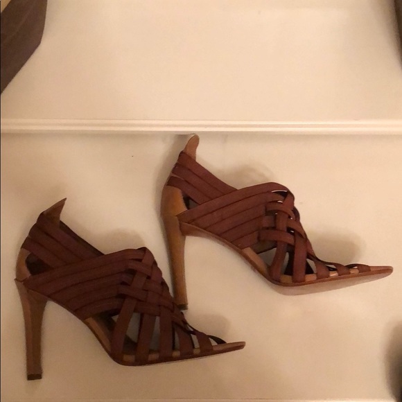 Derek Lam brown strappy open toe sandals - Picture 3 of 4